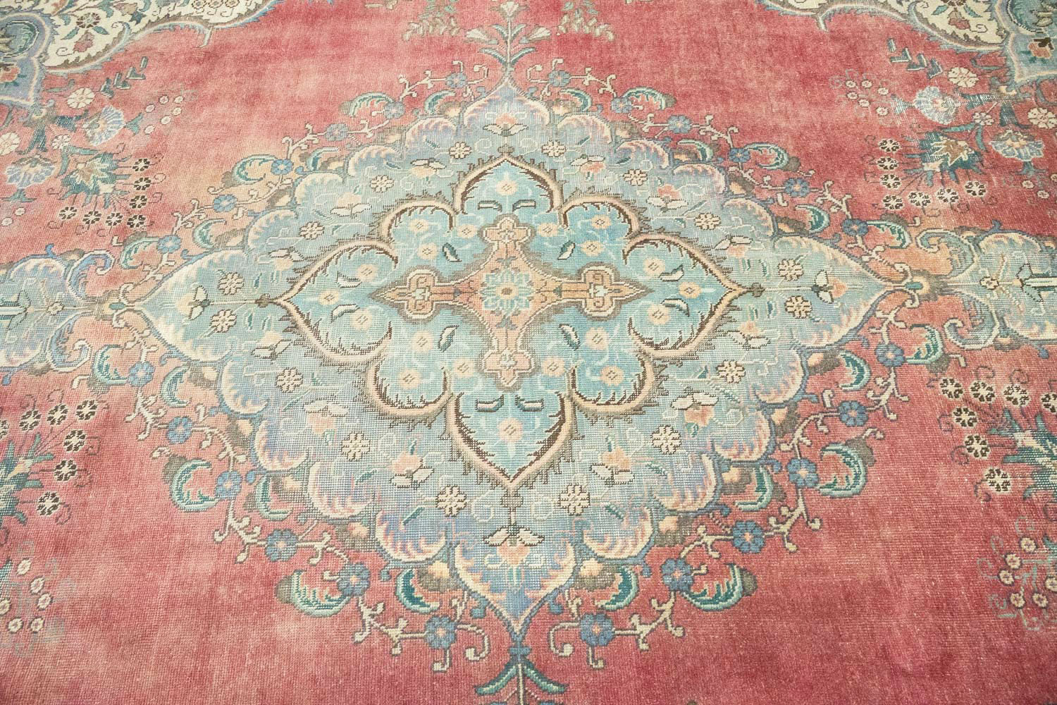 9'9x13'0 Hand Knotted Floral Traditional Wool Oriental Rug - Image 7