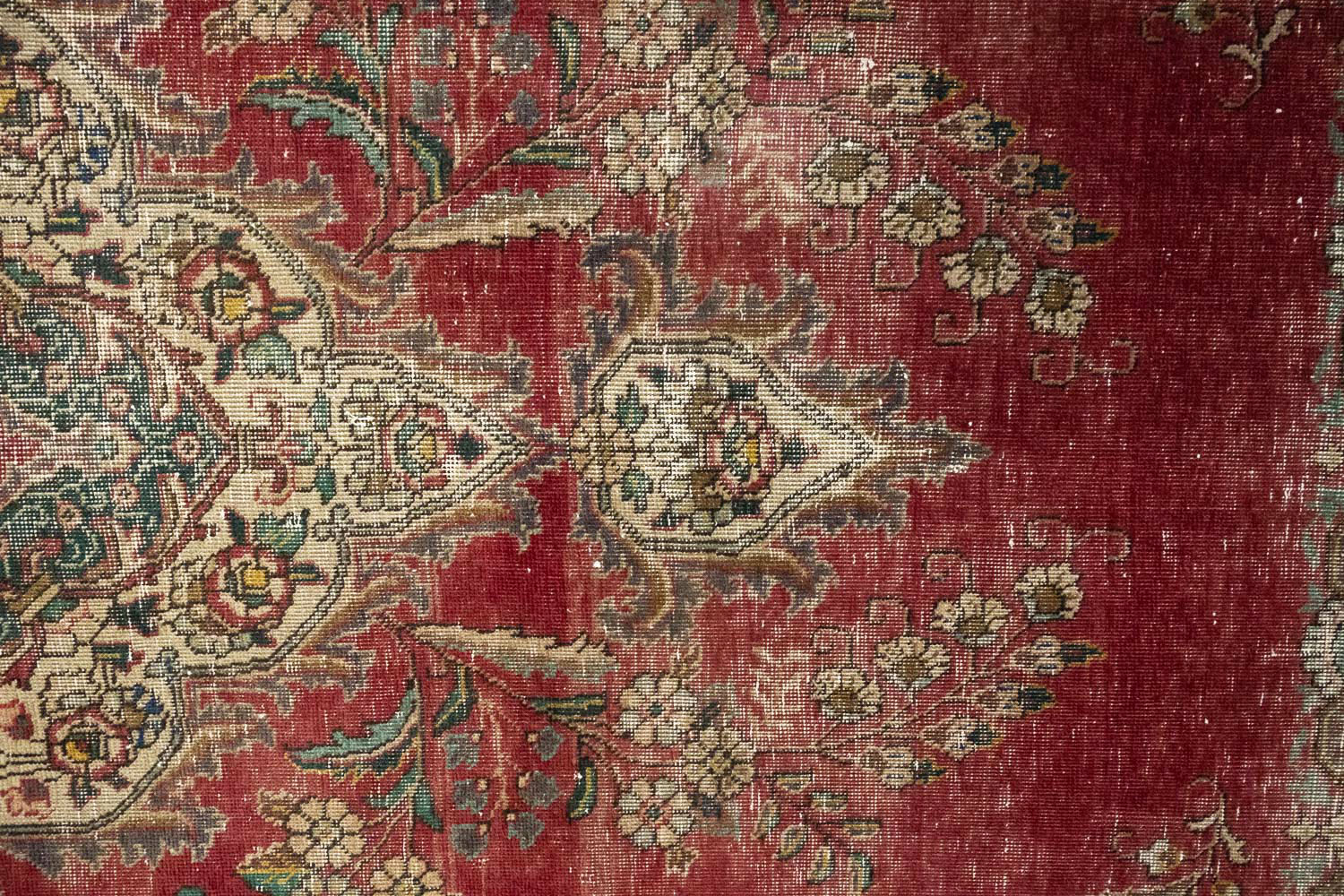 6'0 X 9'9 Hand Knotted Muted Traditional Distressed Persian Rug - Image 12