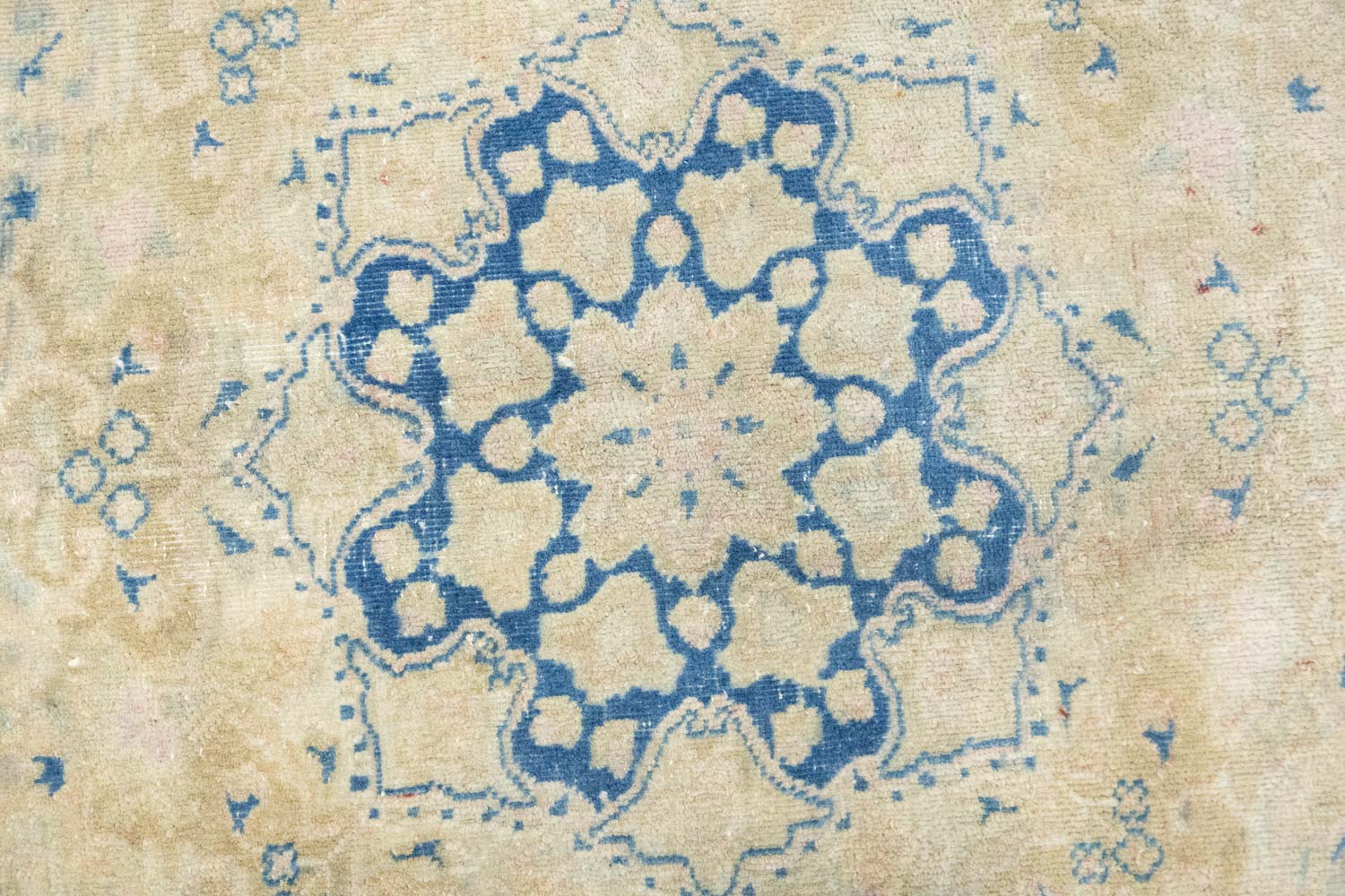 6'4x9'2 Hand Knotted Floral Traditional Wool Oriental Rug - Image 14