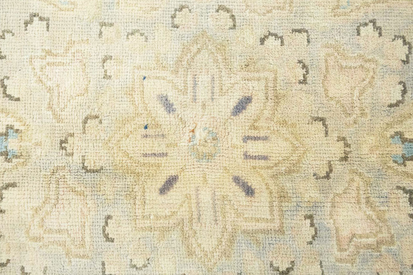 9'5x12'10 Hand Knotted Floral Traditional Wool Oriental Rug - Image 9