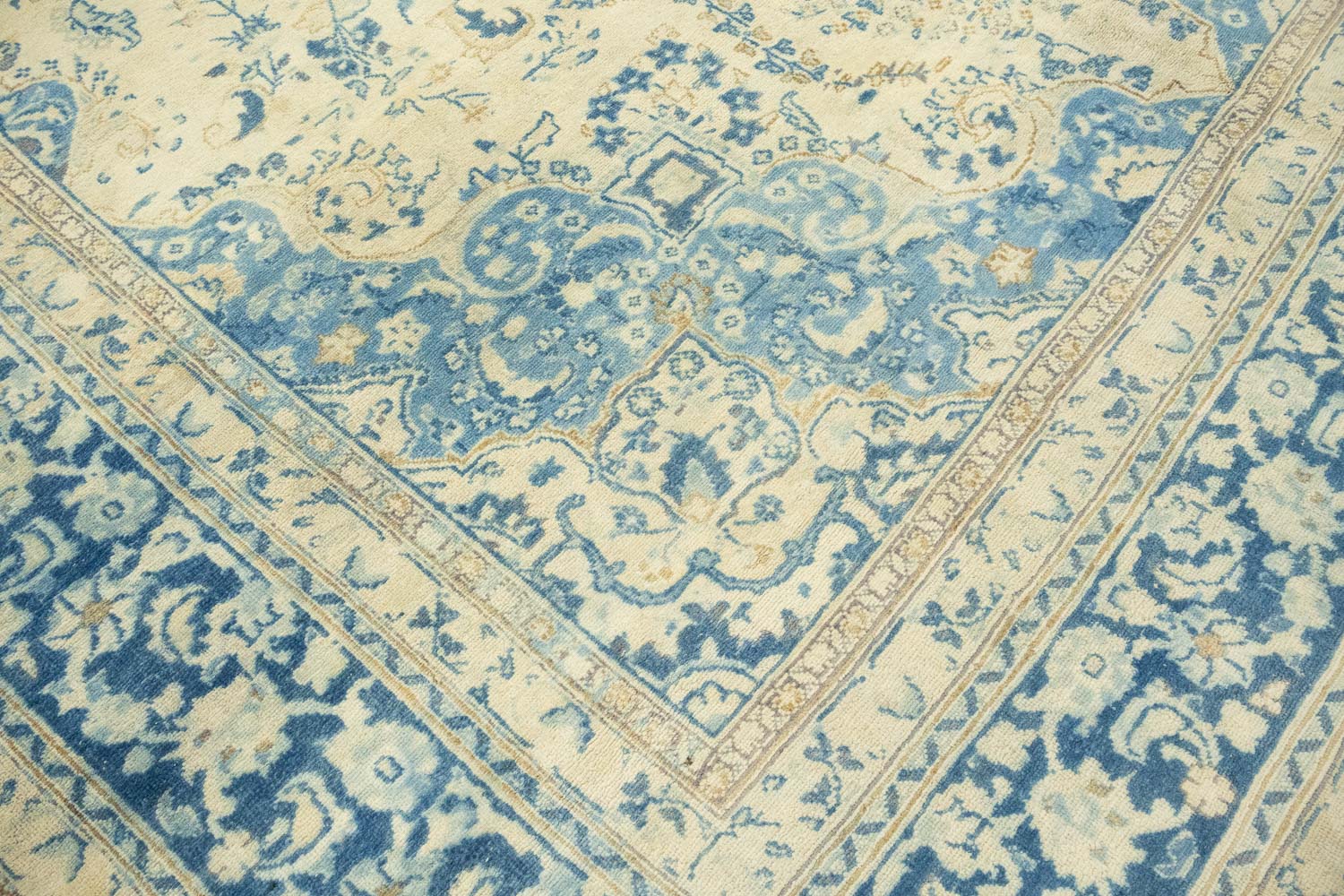 9'9x12'8 Hand Knotted Floral Traditional Wool Oriental Rug - Image 11