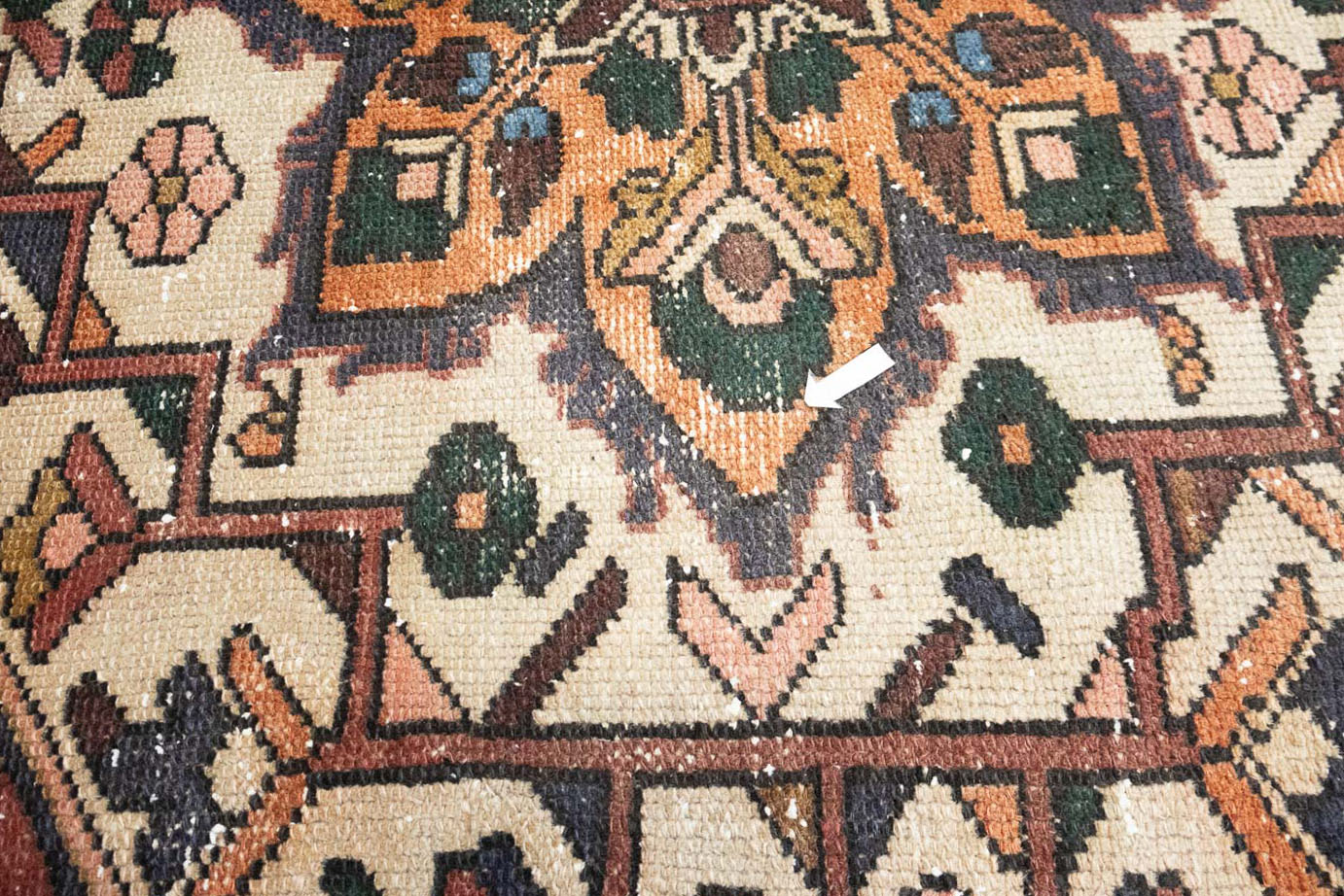 6'3x9'5 Hand Knotted Floral Traditional Wool Oriental Rug - Image 15