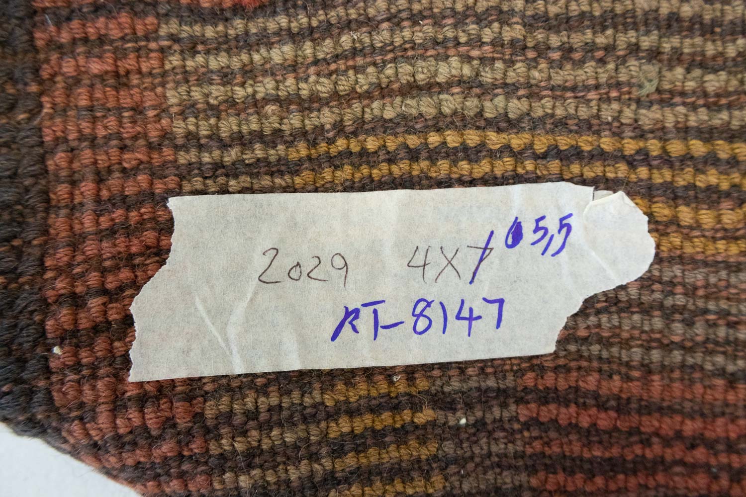 4'0x5'5 Hand Knotted Tribal Bordered Wool Oriental Rug - Image 13