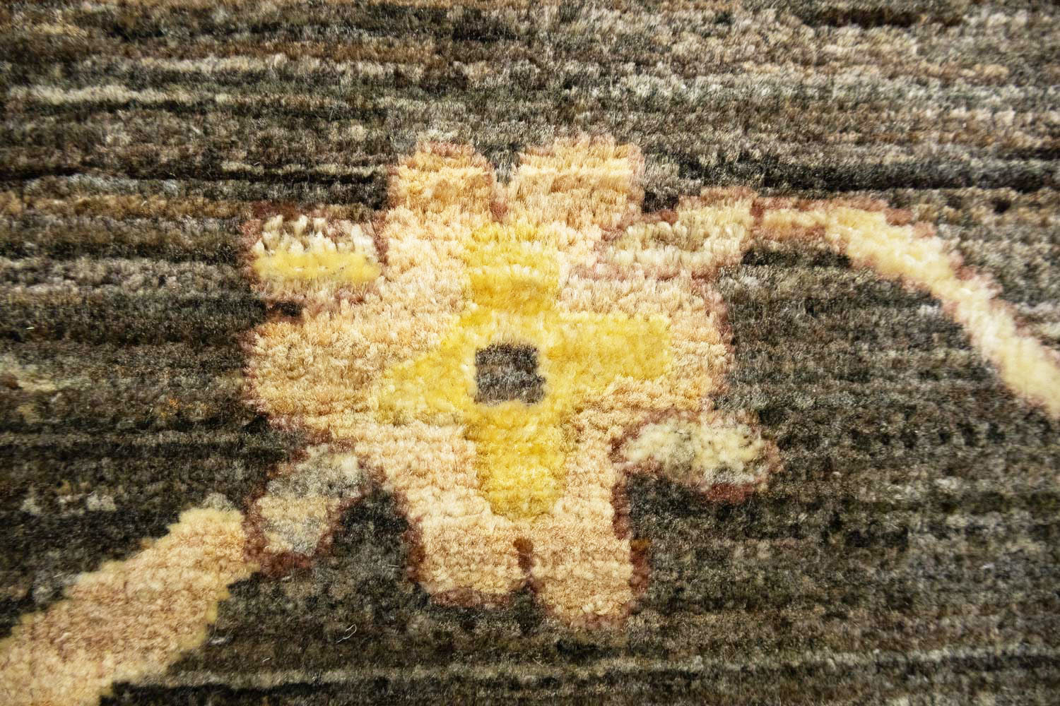 8'2x10'0 Hand Knotted Oushak Floral Wool Oriental Rug - Image 12