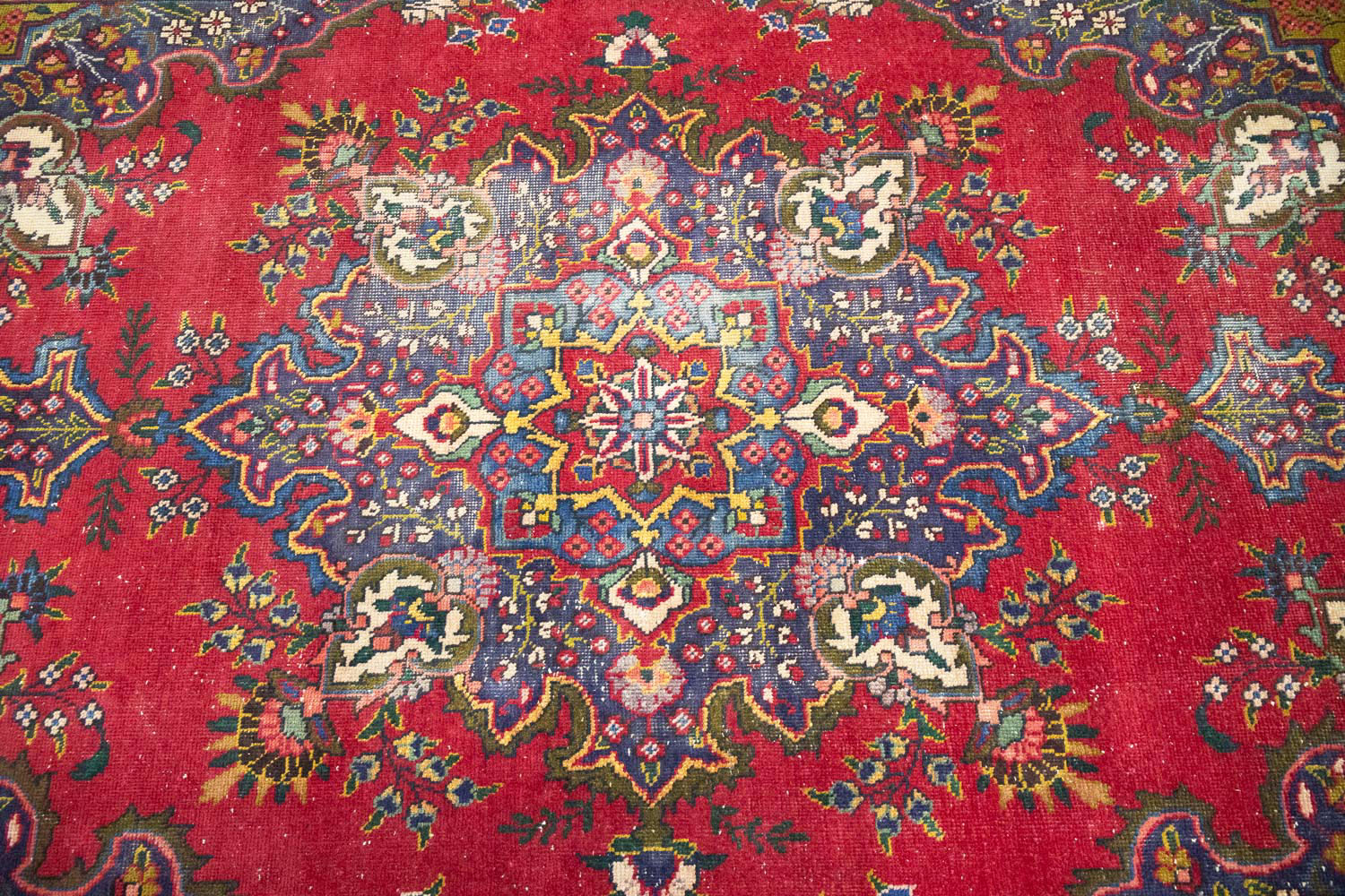 6'4x9'8 Hand Knotted Floral Traditional Wool Oriental Rug - Image 6