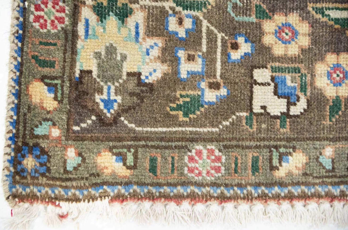 6'4x9'3 Hand Knotted Floral Traditional Wool Oriental Rug - Image 16