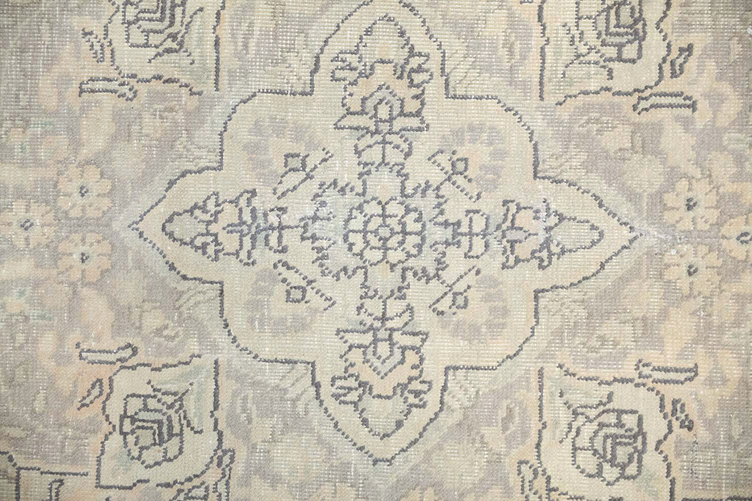 8'4x11'0 Hand Knotted Floral Traditional Wool Oriental Rug - Image 9