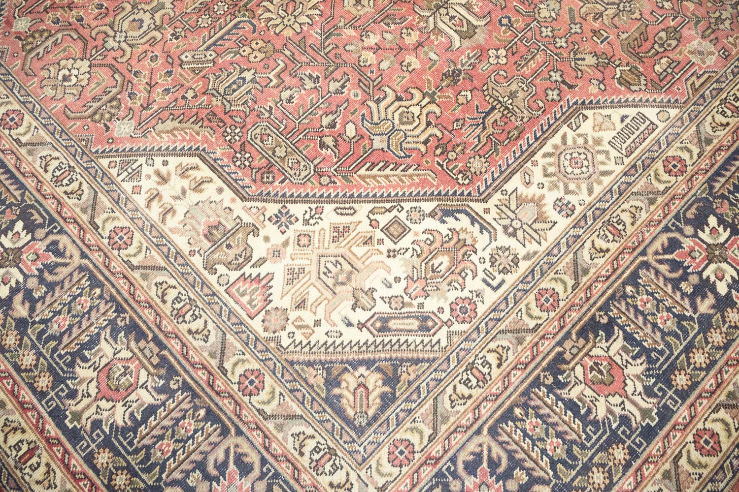 8'2x11'3 Hand Knotted Floral Traditional Wool Oriental Rug - Image 9