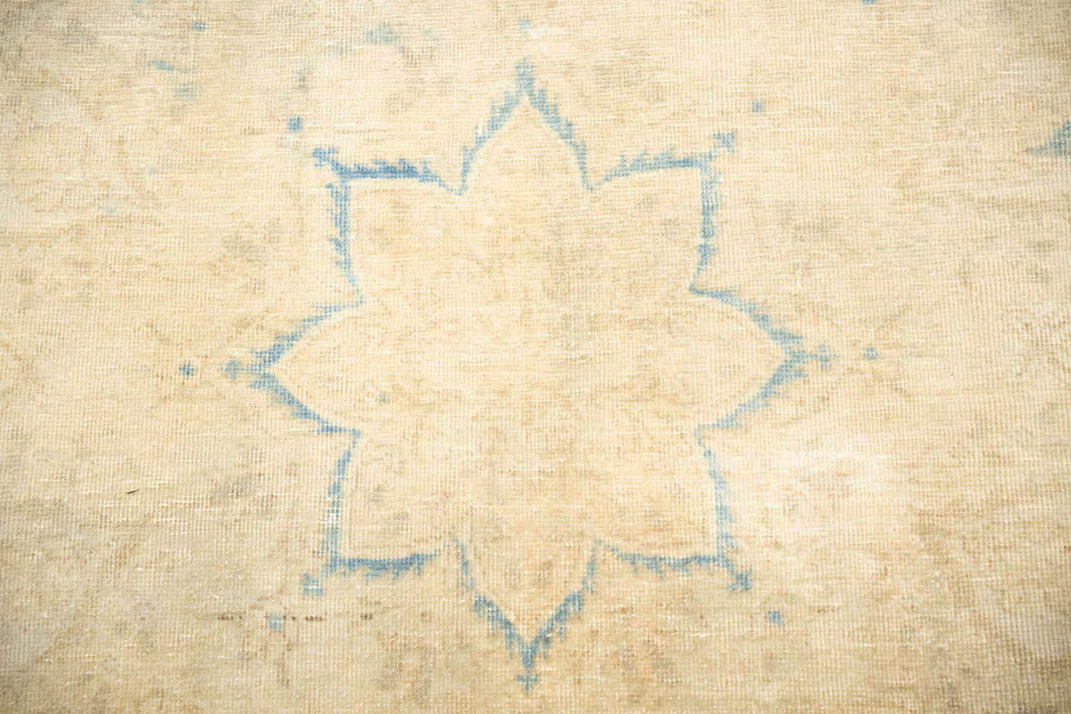 7'4x10'5 Hand Knotted Floral Traditional Wool Oriental Rug - Image 9