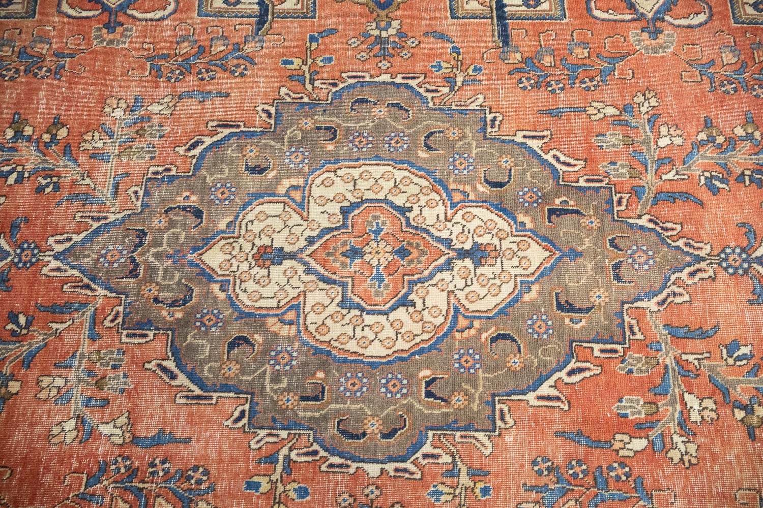 7'10x11'10 Hand Knotted Floral Traditional Wool Oriental Rug - Image 8