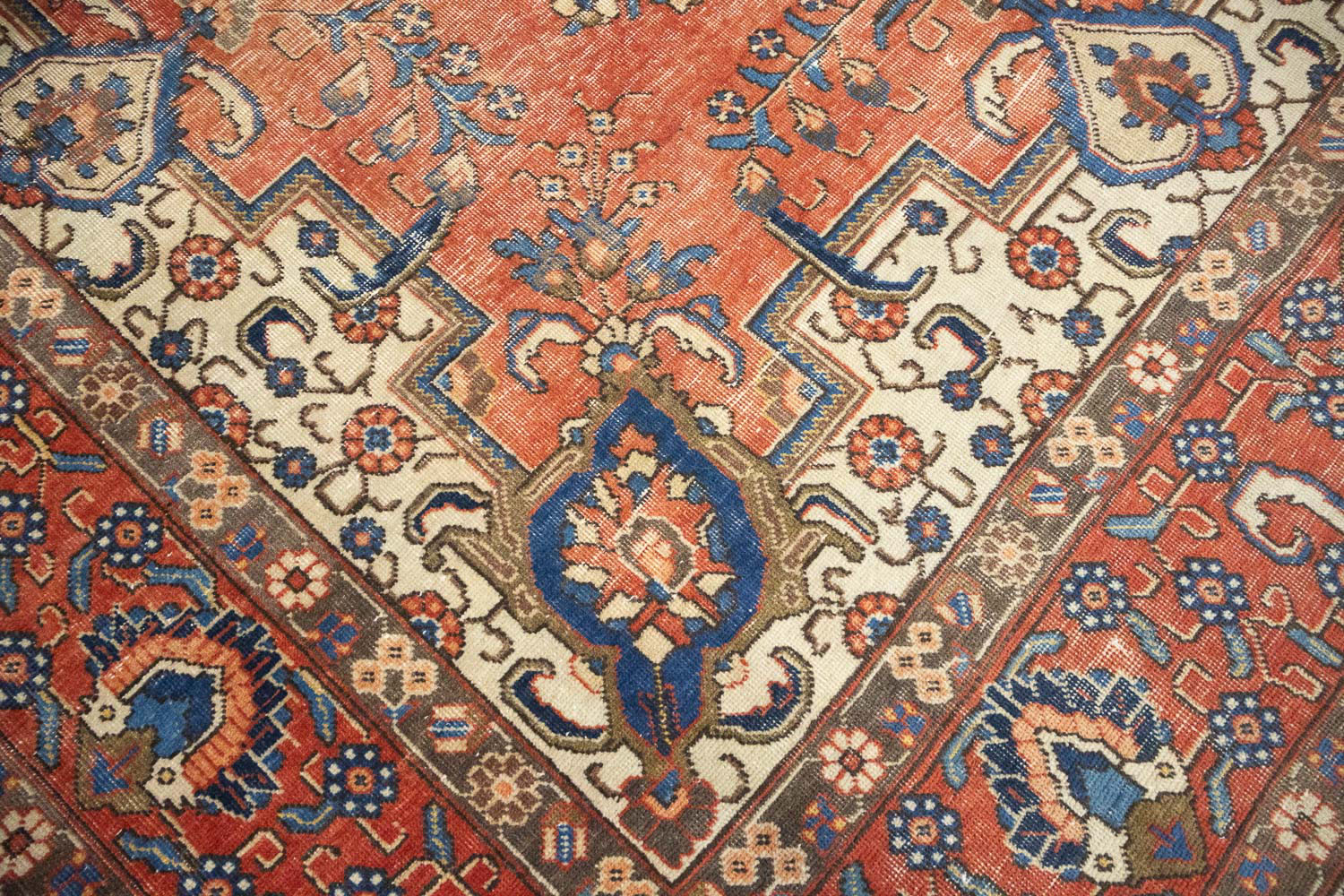 7'10x11'10 Hand Knotted Floral Traditional Wool Oriental Rug - Image 10