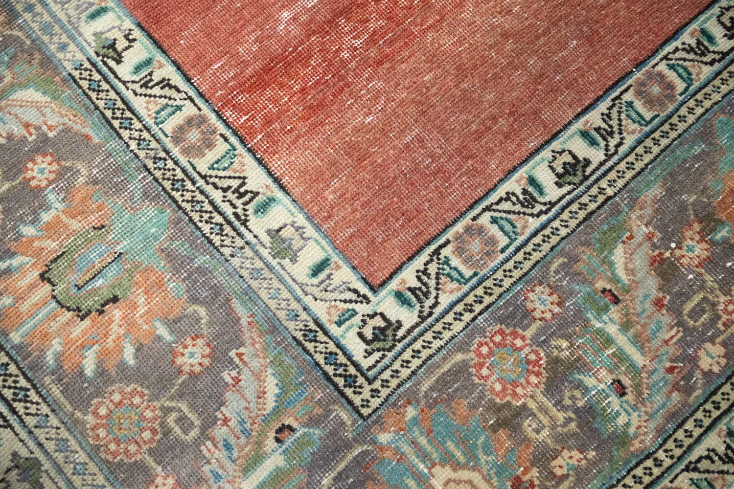 7'6x11'8 Hand Knotted Floral Traditional Wool Oriental Rug - Image 16