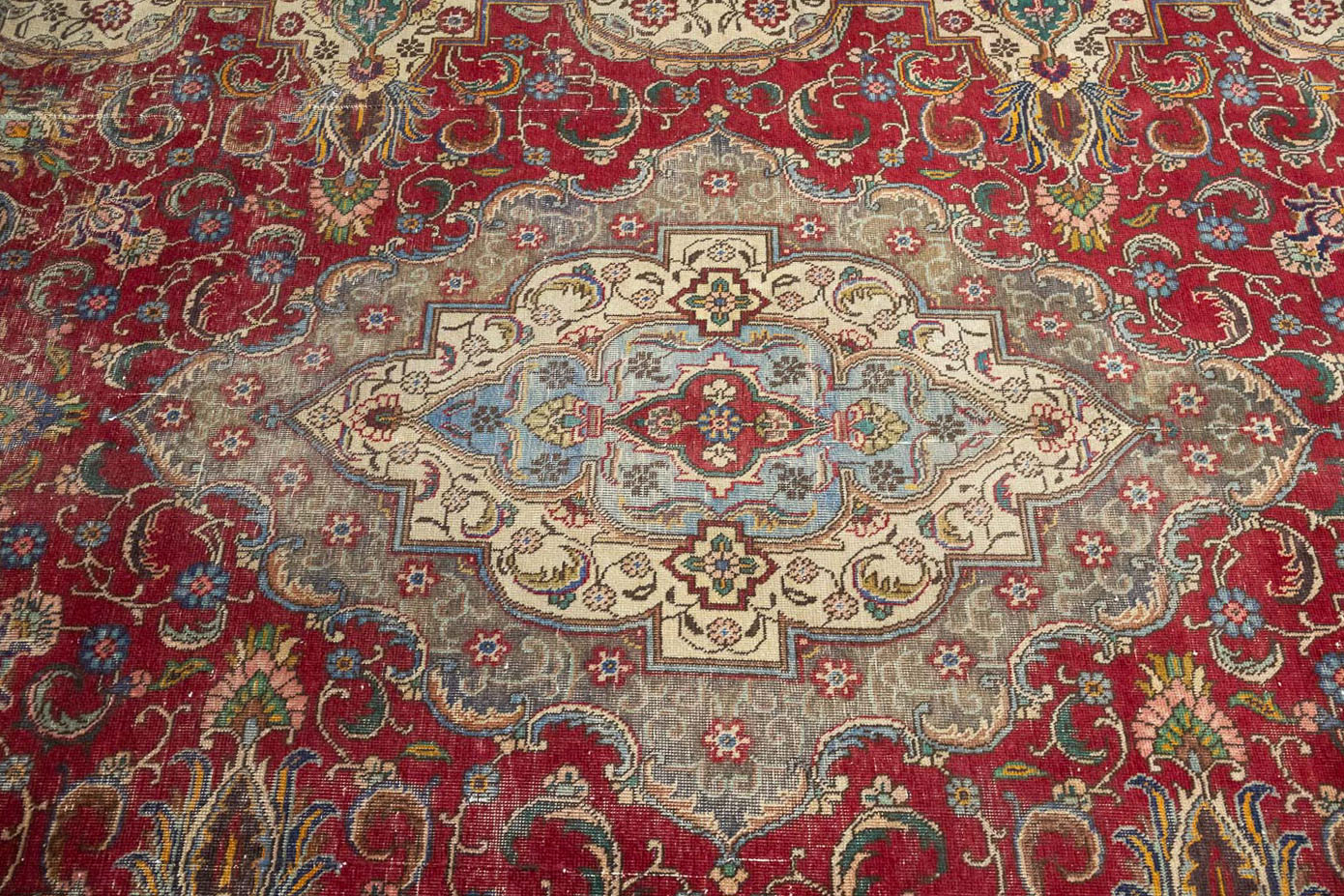 9'7x12'7 Hand Knotted Floral Traditional Wool Oriental Rug - Image 8