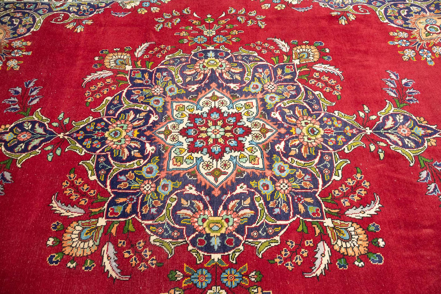 9'9x12'9 Hand Knotted Floral Traditional Wool Oriental Rug - Image 8