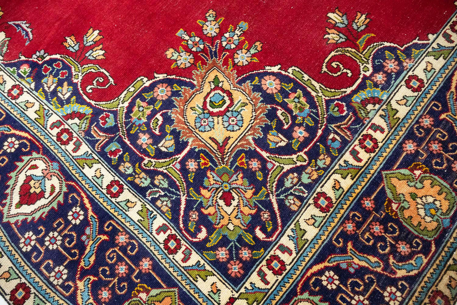 9'9x12'9 Hand Knotted Floral Traditional Wool Oriental Rug - Image 11