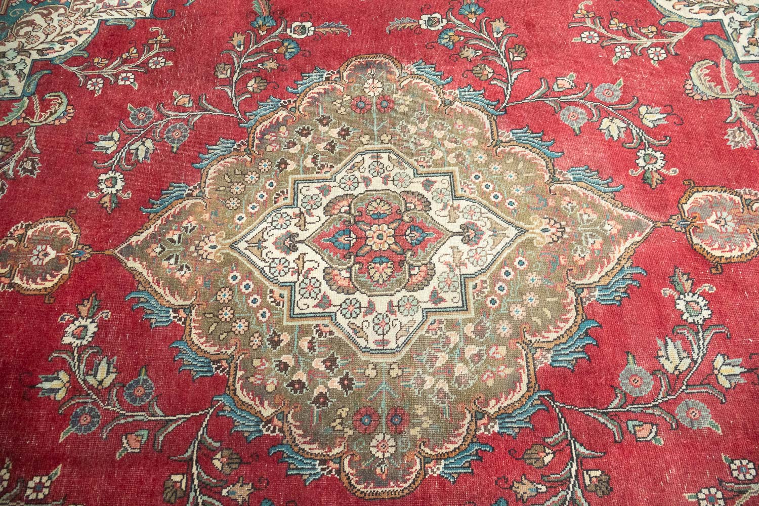 9'6x11'10 Hand Knotted Floral Traditional Wool Oriental Rug - Image 8