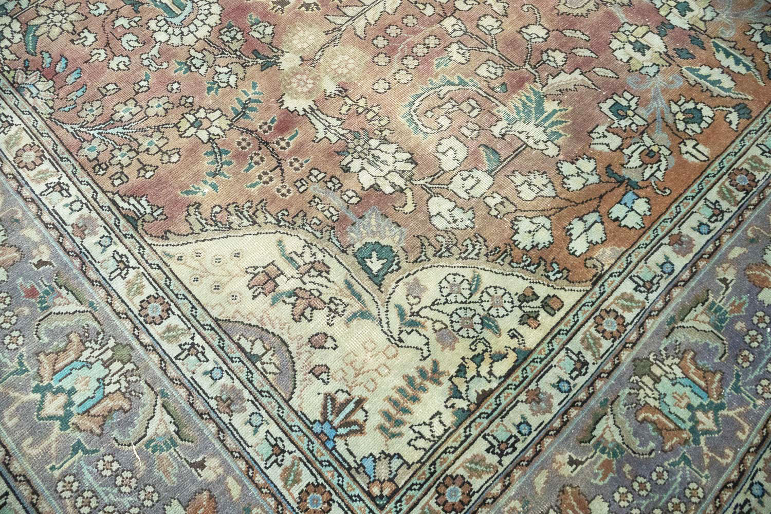 9'10x12'10 Hand Knotted Floral Traditional Wool Oriental Rug - Image 10