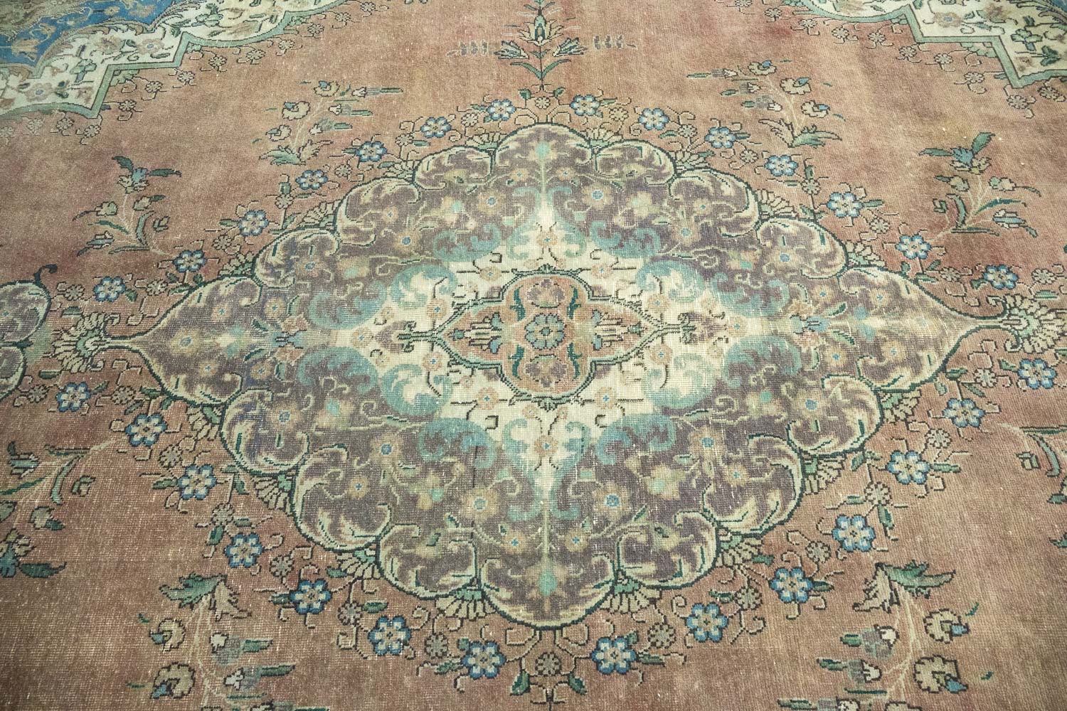 9'10x12'6 Hand Knotted Floral Traditional Wool Oriental Rug - Image 8