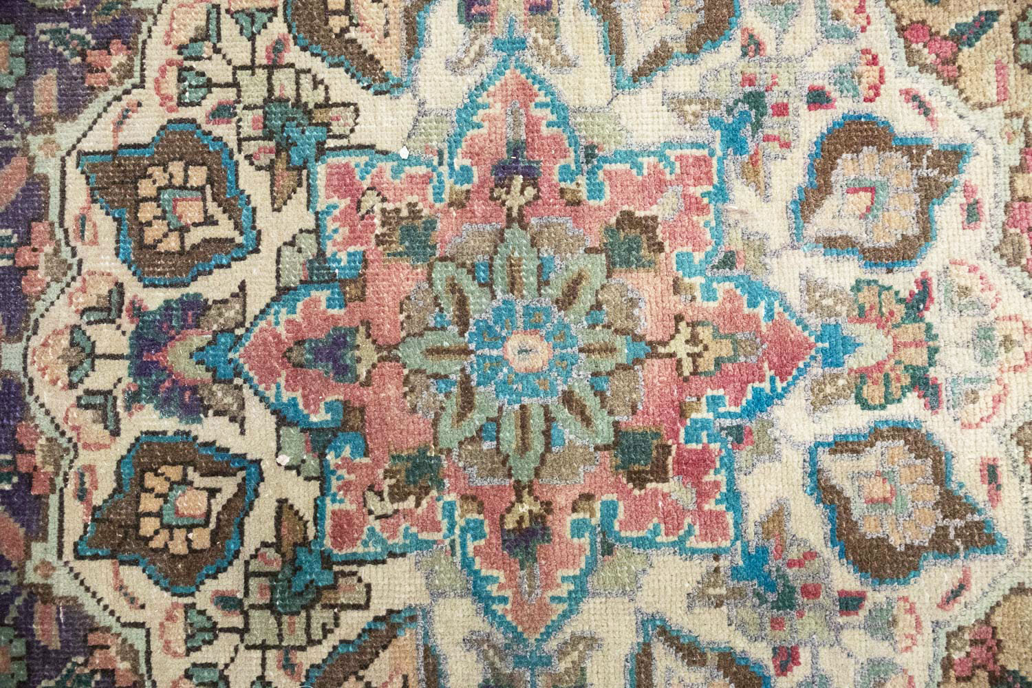 10'1x12'11 Hand Knotted Floral Traditional Wool Oriental Rug - Image 9