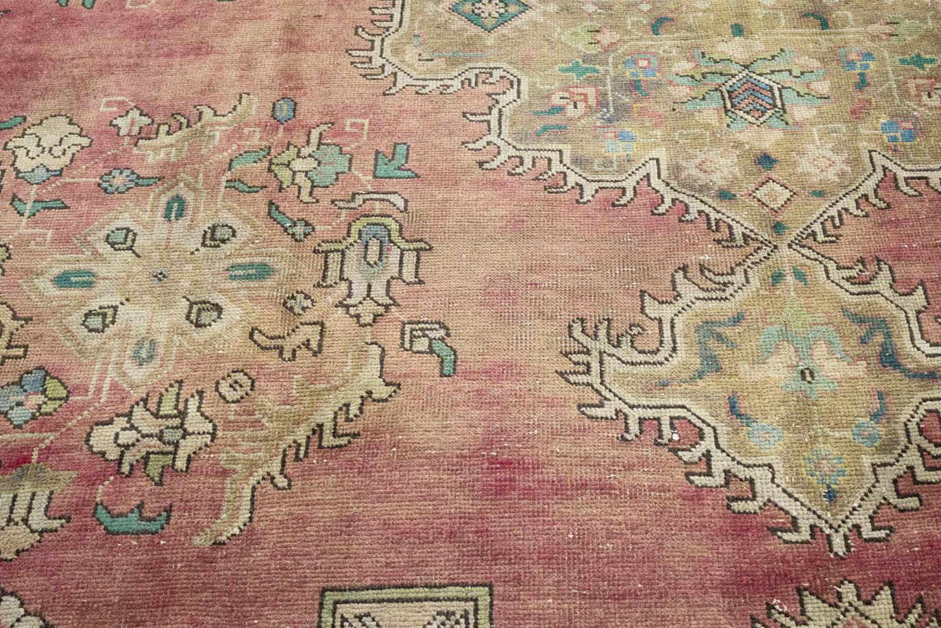 9'8x13'0 Hand Knotted Floral Traditional Wool Oriental Rug - Image 11