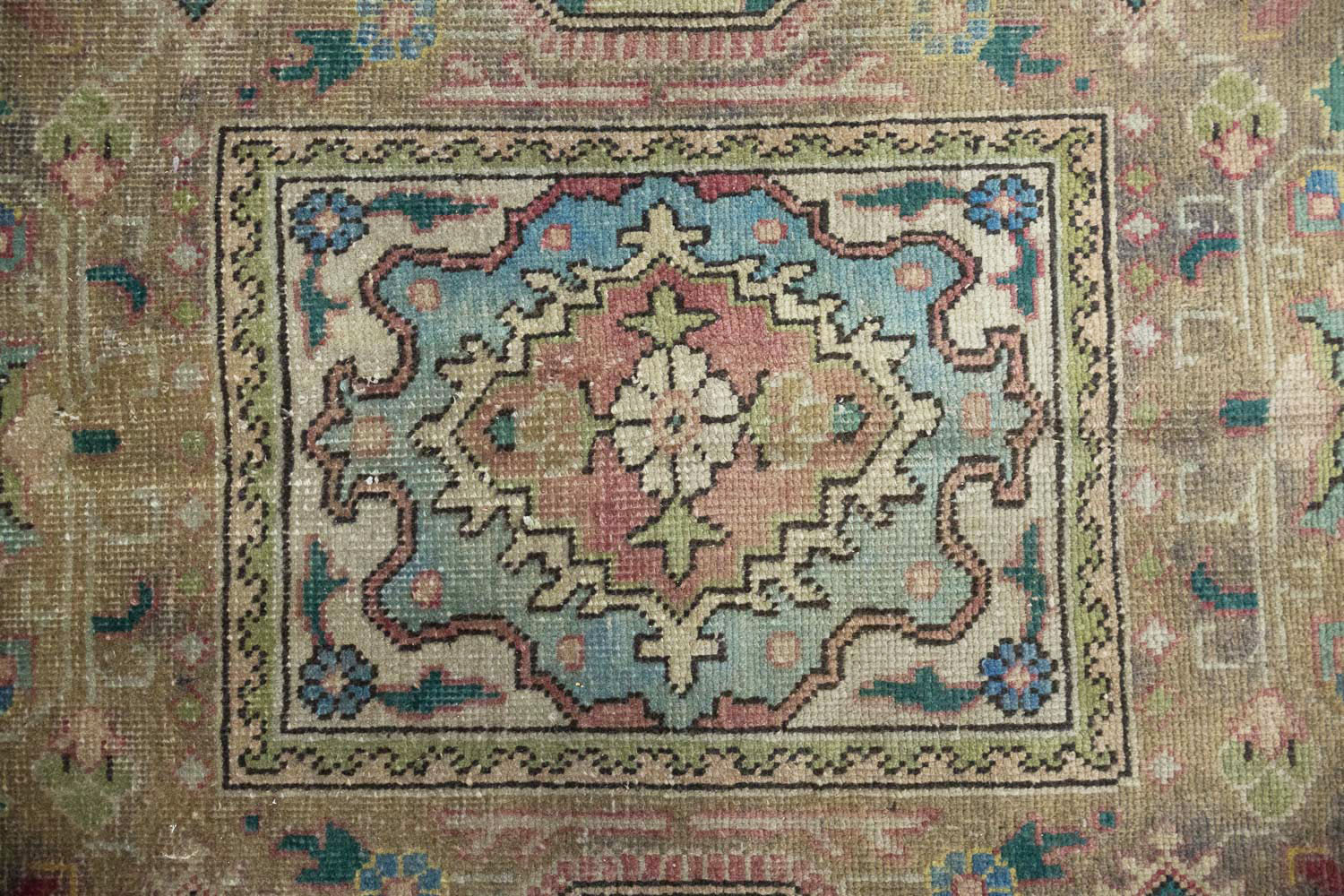 9'8x13'0 Hand Knotted Floral Traditional Wool Oriental Rug - Image 9