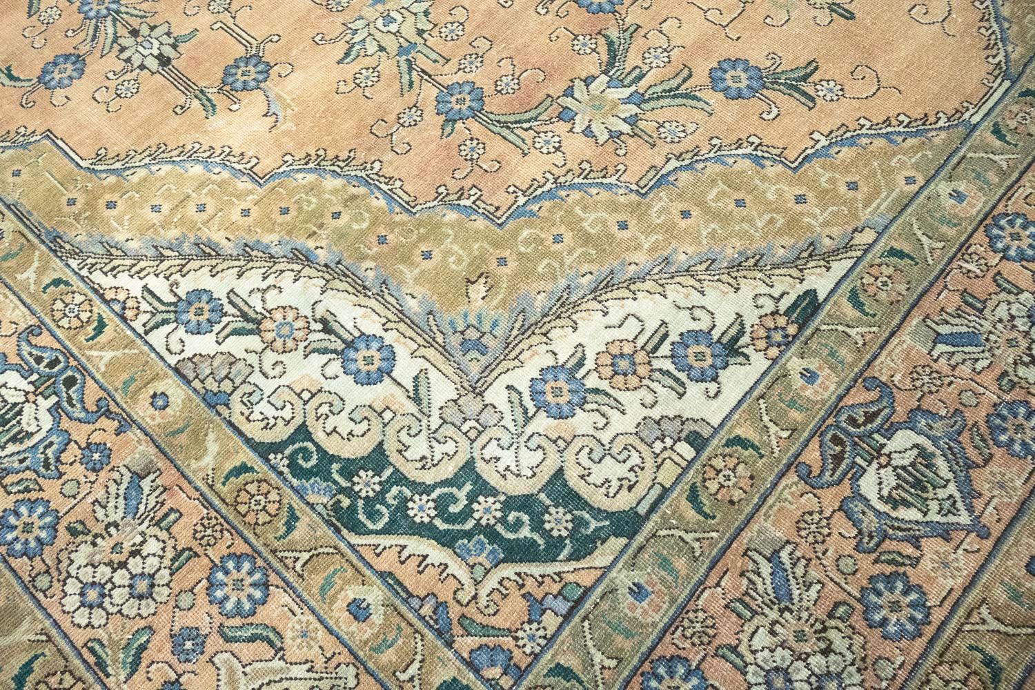 8'10x11'2 Hand Knotted Floral Traditional Wool Oriental Rug - Image 10