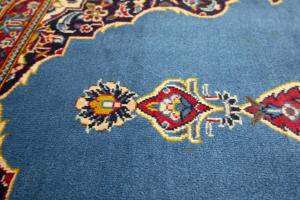 2'7 x 4'1 Hand Knotted Kashan Floral Persian Wool Rug