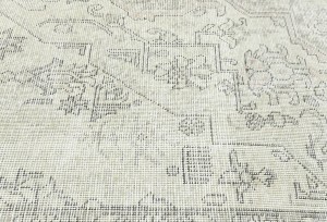 Antique Muted Beige Floral 6'6X9'7 Distressed Vintage Oriental Rug