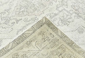 Antique Muted Beige Floral 6'6X9'7 Distressed Vintage Oriental Rug