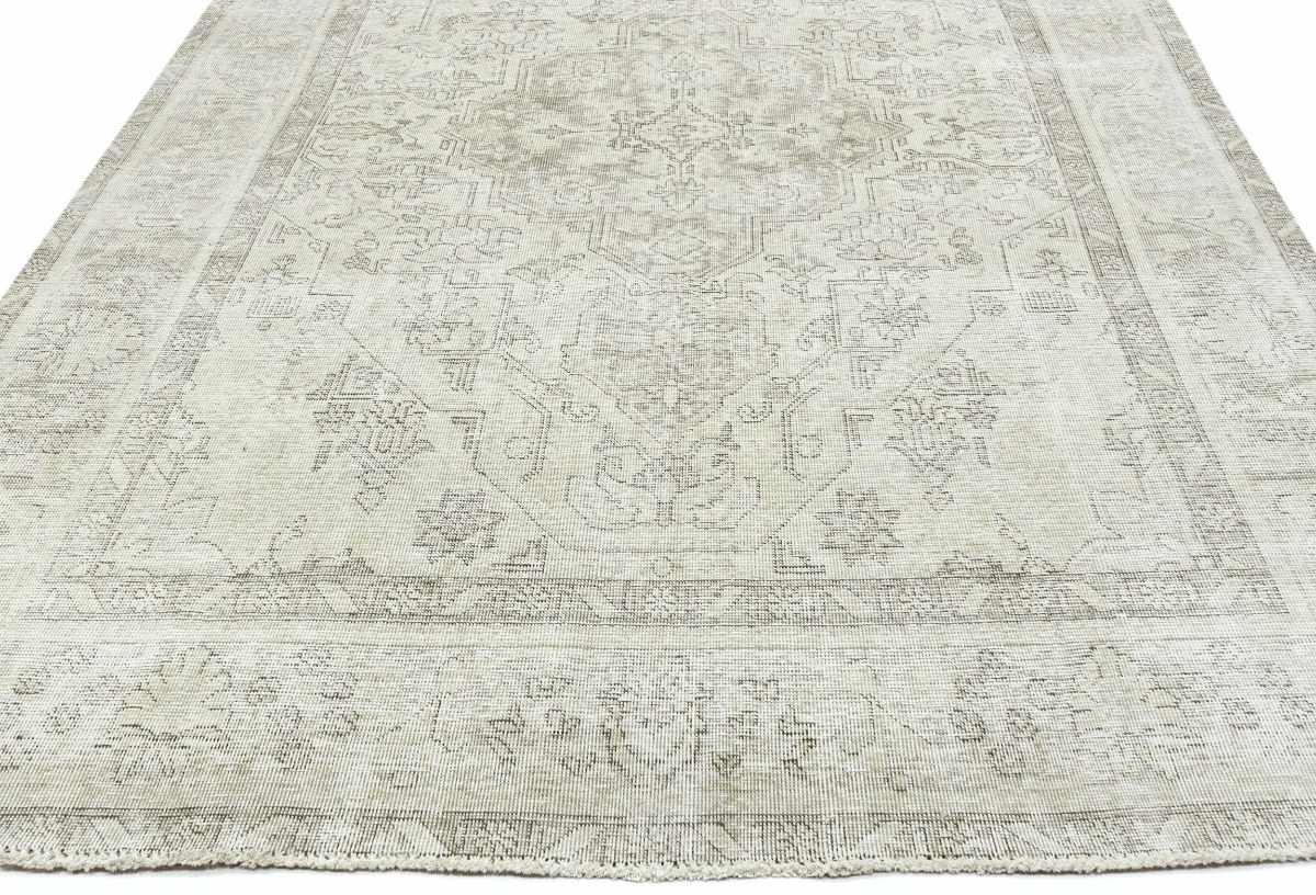 Antique Muted Beige Floral 6'6X9'7 Distressed Vintage Oriental Rug