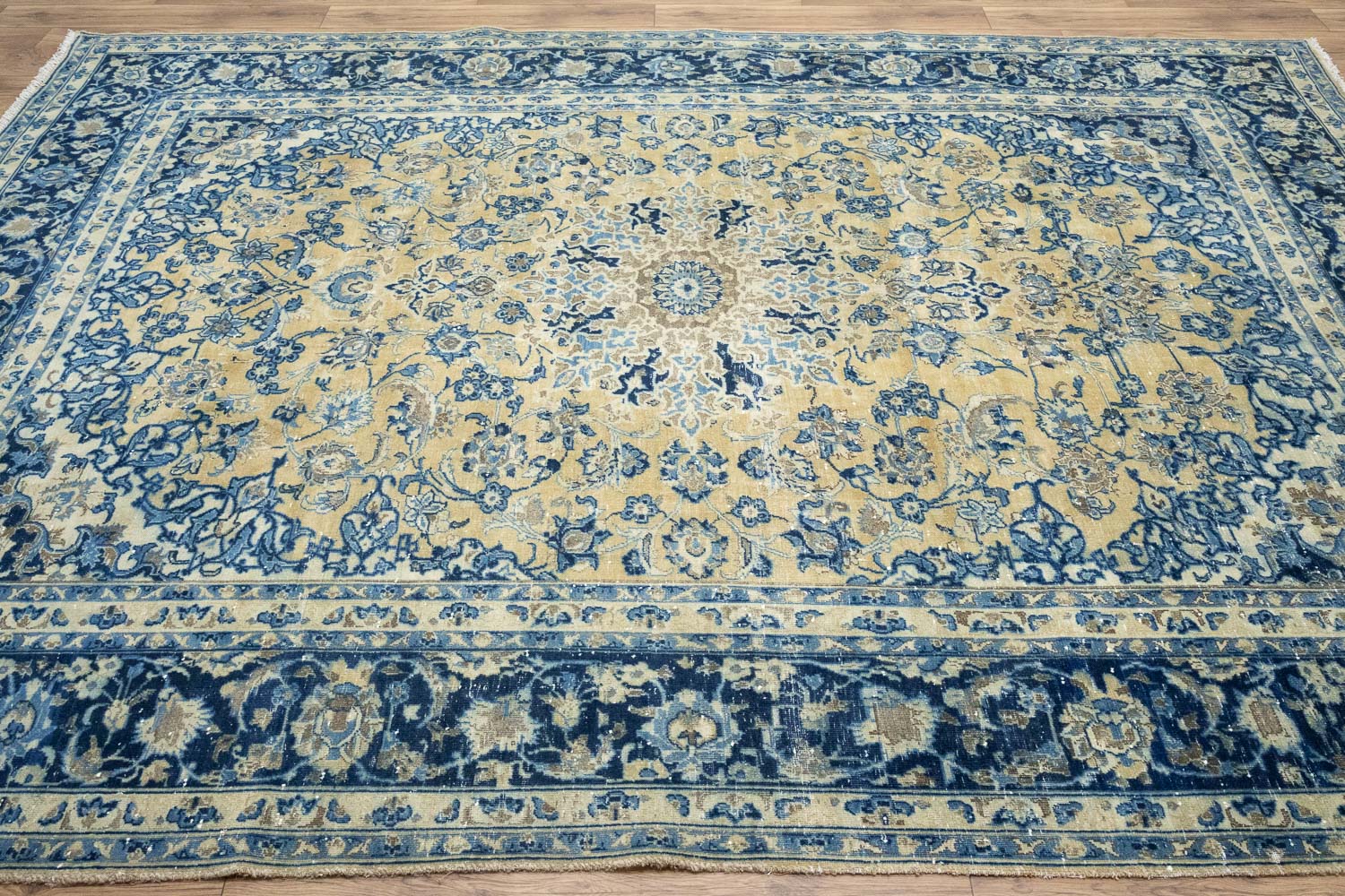 8'2x10'5 Hand Knotted Floral Classic Oriental Wool Rug - Image 12