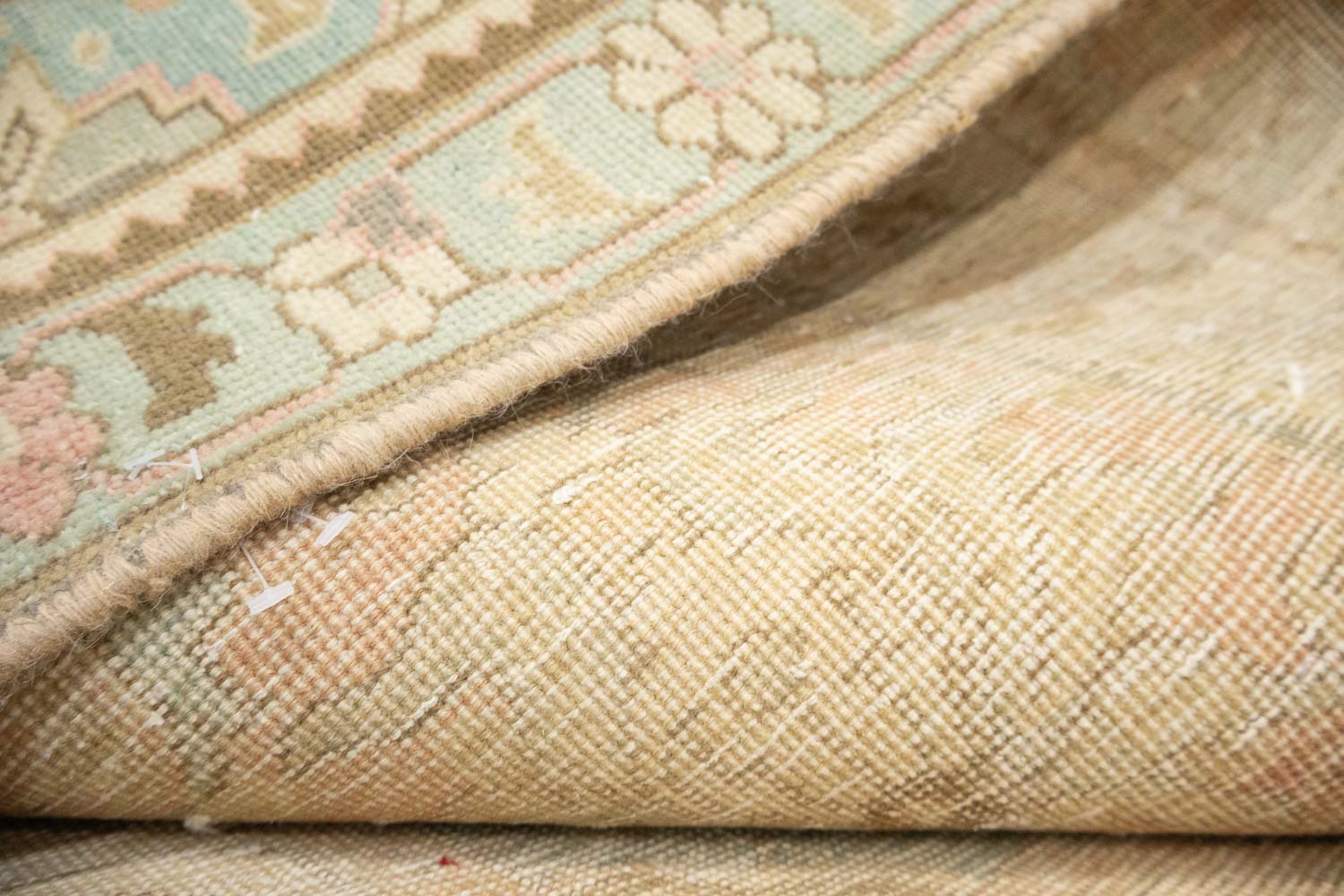 7'4x9'4 Hand Knotted Floral Classic Oriental Wool Rug - Image 15