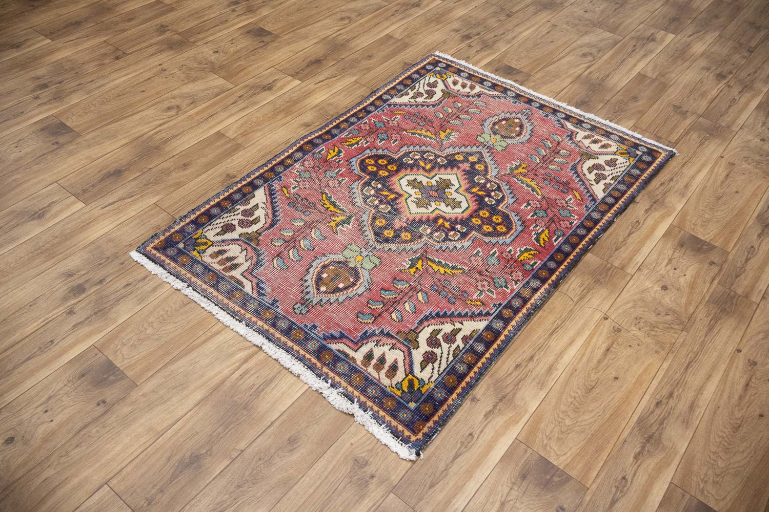 3'4x4'8 Hand Knotted Traditional Floral Oriental Wool Rug - Image 7