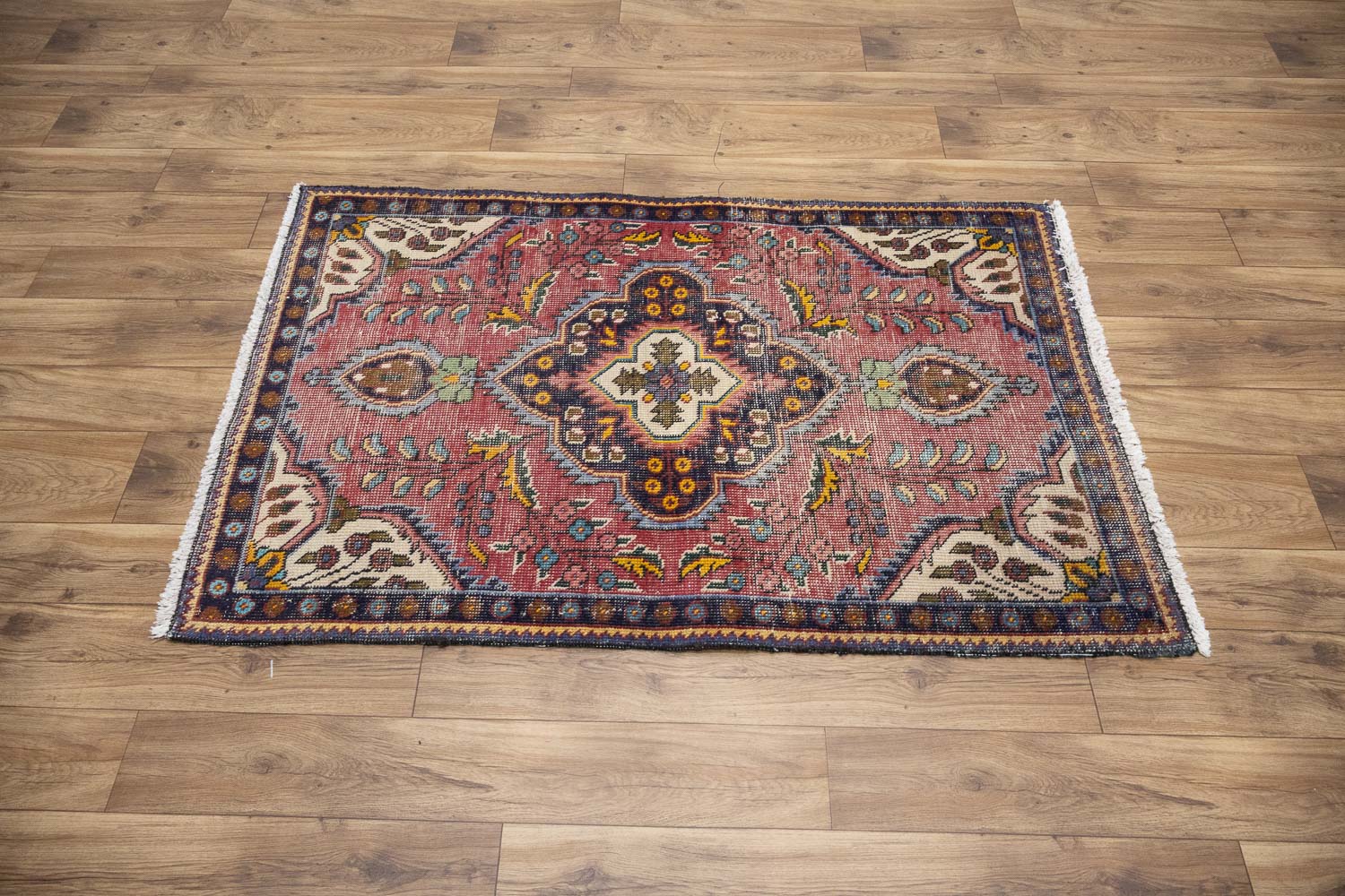 3'4x4'8 Hand Knotted Traditional Floral Oriental Wool Rug - Image 5