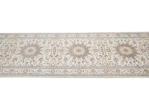 Cream Floral 3X16 Indo-Nain Oriental Runner Rug