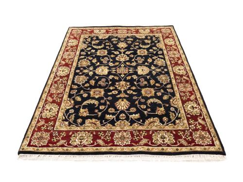 Charcoal Floral Traditional 5X7 Indo-Kashan Oriental Rug
