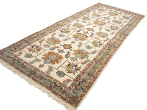 Cream Geometric Floral 7X17 Heriz Persian Rug