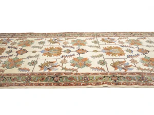 Cream Geometric Floral 7X17 Heriz Persian Rug